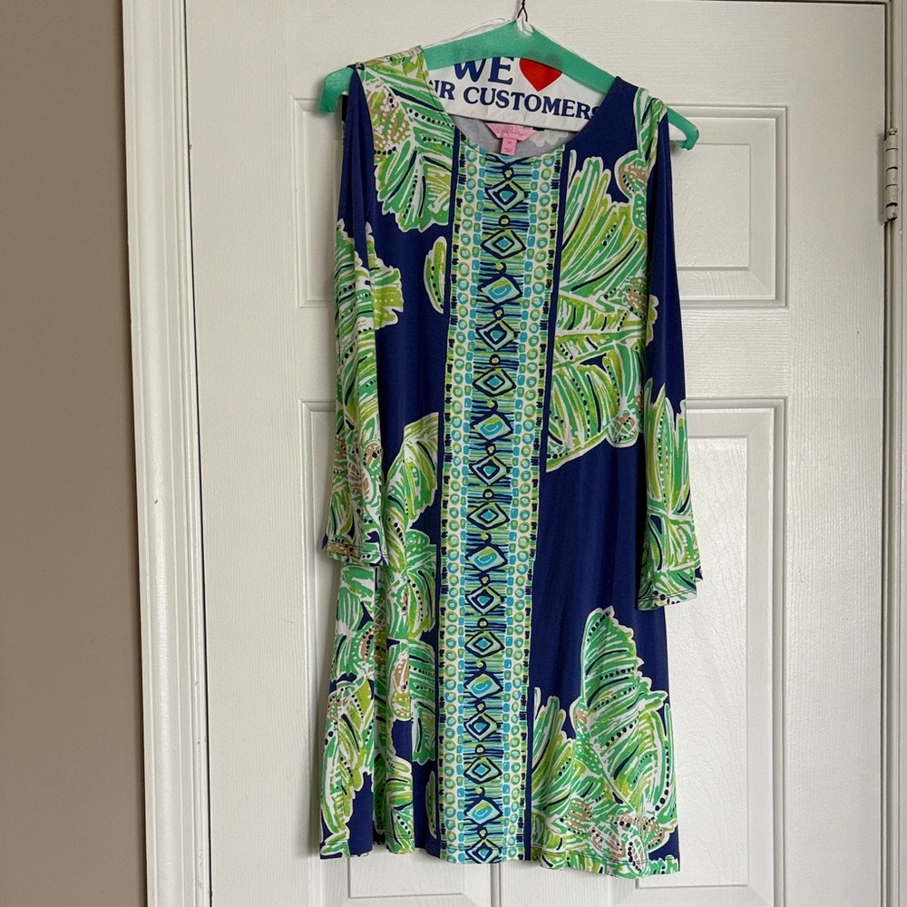 Lilly Pulitzer 3/4 Sleeve cold shoulder dress Size XS